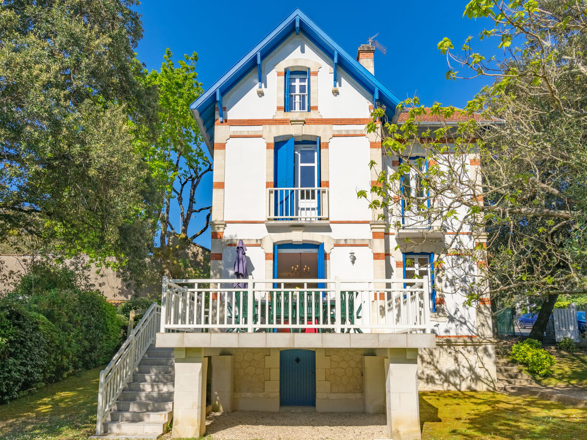 Villa Jeanne d'Arc, 5 chambres à 150 m de la plage - Photo 1