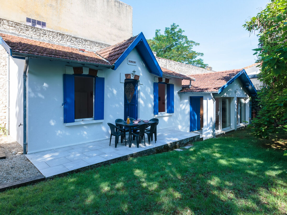 Maison Domremy à 150 m de la plage - Photo 1