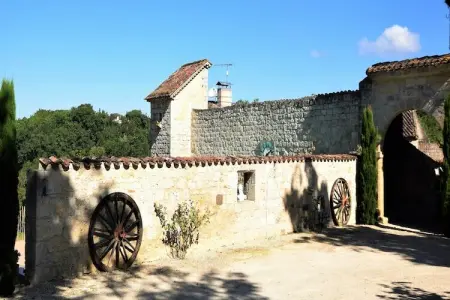 Bergerie, Château à Bon-Encontre avec Piscine & Jardin - Photo 5