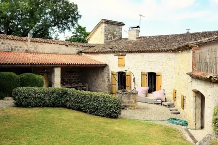 Bergerie, Château à Bon-Encontre avec Piscine & Jardin - Photo 6