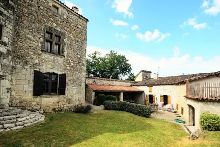 Bergerie, Château à Bon-Encontre avec Piscine & Jardin - Photo 7
