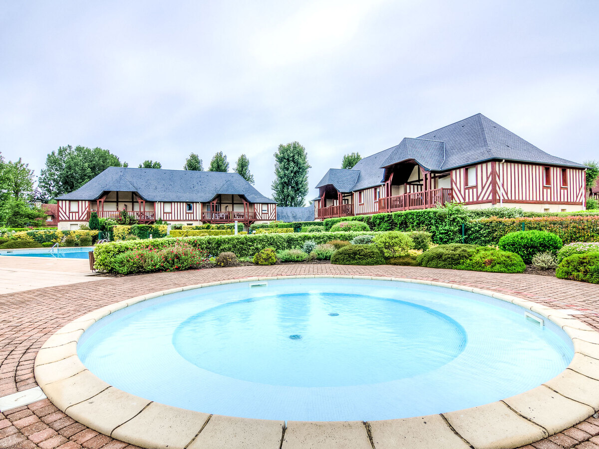 Appartement Domaine de Clairefontaine, piscine chauffée - Photo 19