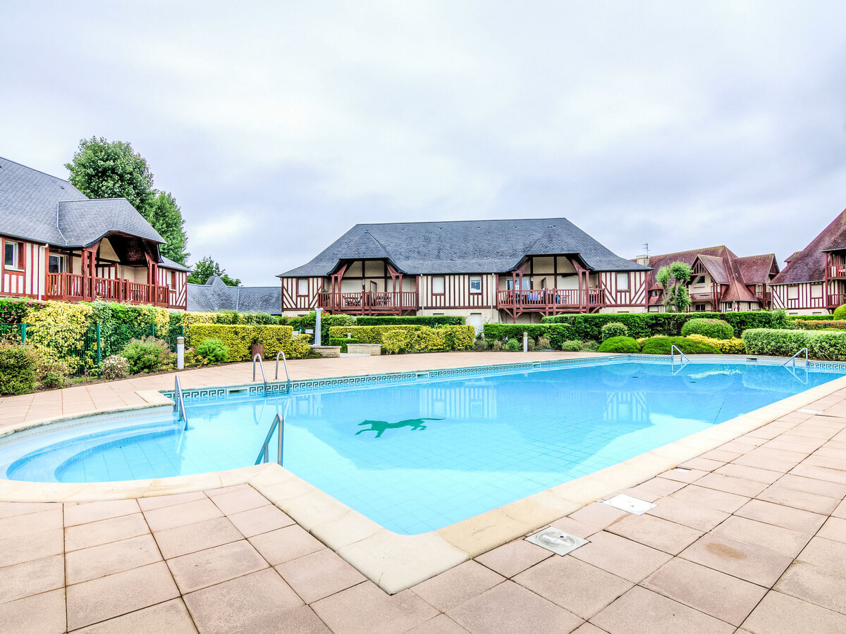Appartement Domaine de Clairefontaine, piscine chauffée - Photo 22