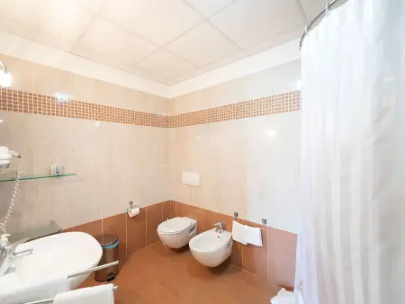 Villa La Rosa - 8 chambres, piscine et jardin à Montelupo : photo 20