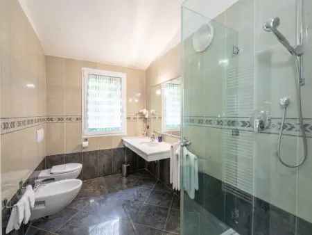 Villa La Rosa - 8 chambres, piscine et jardin à Montelupo : photo 41