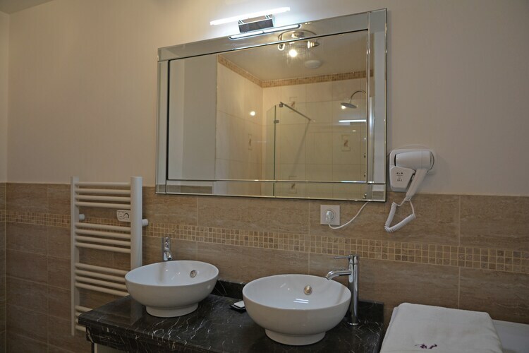 Villa Contempo – 3 chambres, piscine et terrasse à Montauroux - Photo 25