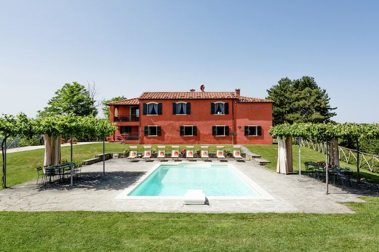 Villa La Collinaccia : 18 pers., piscine privée à Tredozio - Photo 1