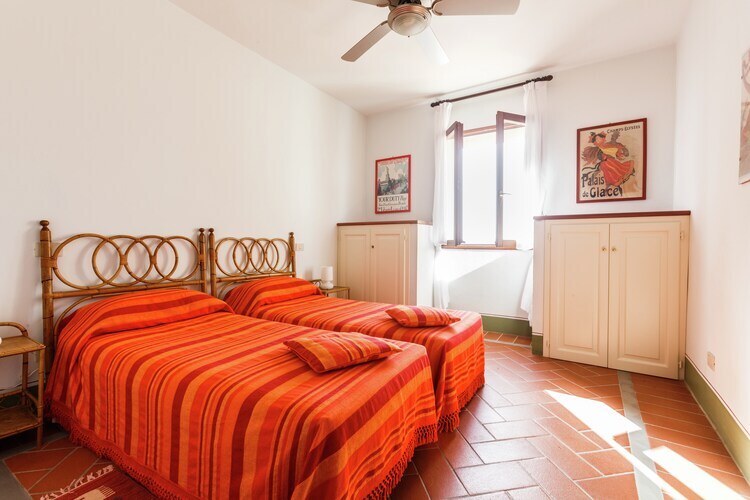 Villa La Collinaccia : 18 pers., piscine privée à Tredozio - Photo 19