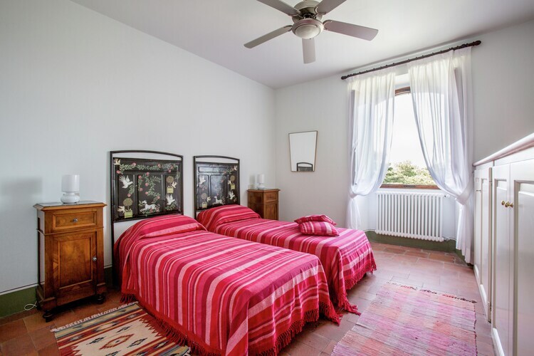 Villa La Collinaccia : 18 pers., piscine privée à Tredozio - Photo 22