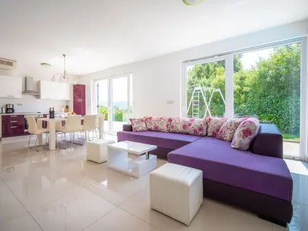 Maison Graziani avec piscine chauffée à Krk : photo 11