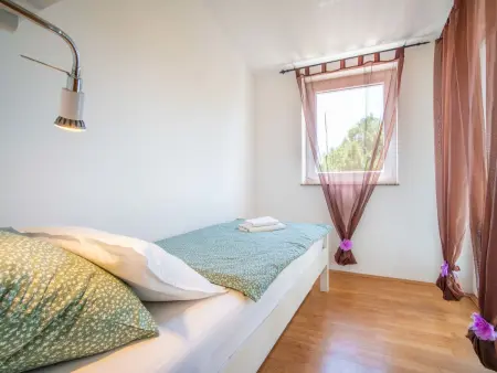 Maison Graziani avec piscine chauffée à Krk : photo 24