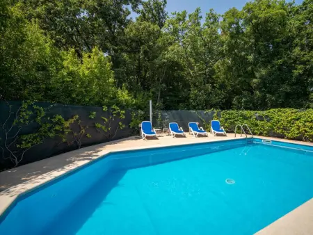 Maison Graziani avec piscine chauffée à Krk : photo 32