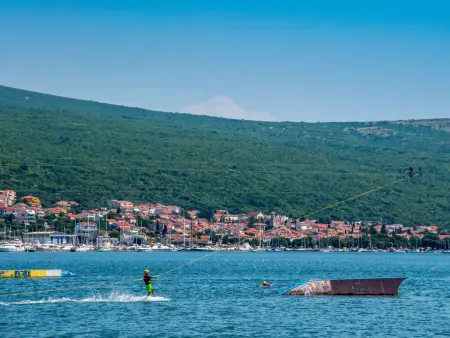 Maison Graziani avec piscine chauffée à Krk : photo 35