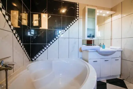 Holiday Home Zubak, Maison de Vacances Jasenice proche Plage & Piscine - Photo 22