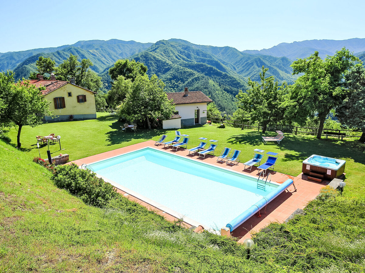 Piano Rosso 2 – Gîte 4 pers. à la ferme avec piscine - Photo 1