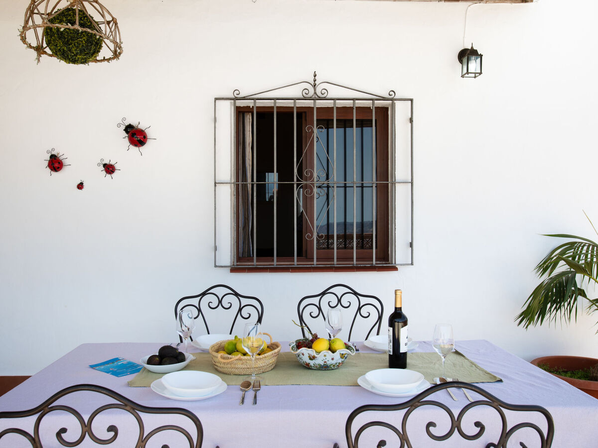 Villa Laura à Nerja : gîte 4 pers, piscine et vue montagne - Photo 17