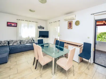 Maison Anđela 8 pers., terrasse vue mer à Maslenica