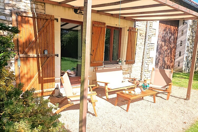 L'Atelier Mosaïque – Gîte avec piscine à Frontenay-sur-Dive - Photo 25