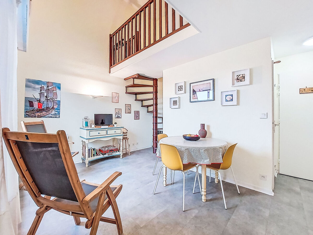 Appartement Le Plazza, balcons est-ouest et vue sur Deauville - Photo 8