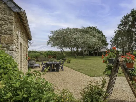 Ty Coz, maison rustique 150 m de la mer : photo 21