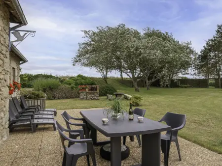 Ty Coz, maison rustique 150 m de la mer : photo 22