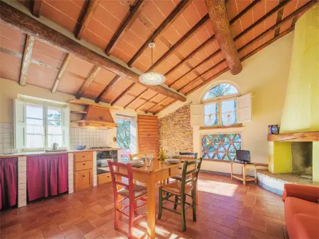 Le Fornaci – Gîte 2 chambres avec piscine à Lucca : photo 5