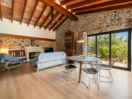 Can Coll, villa rénovée 4 pers. avec piscine à Selva - Photo 4