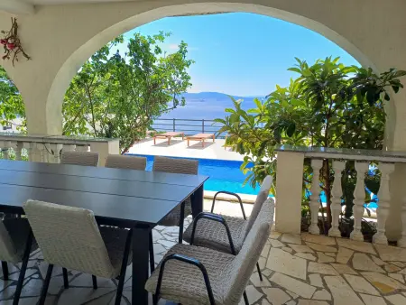 Stana – Maison 7 chambres avec piscine et sauna : photo 5
