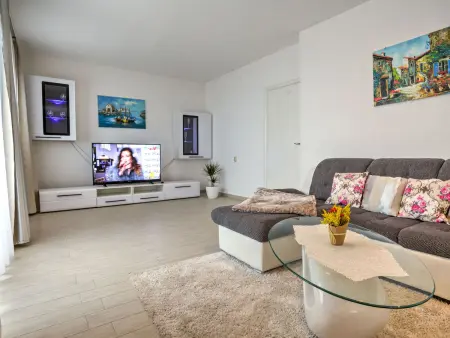 Stana – Maison 7 chambres avec piscine et sauna : photo 8