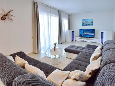 Stana – Maison 7 chambres avec piscine et sauna : photo 9