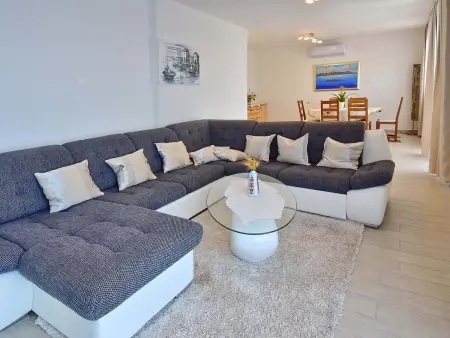 Stana – Maison 7 chambres avec piscine et sauna : photo 10