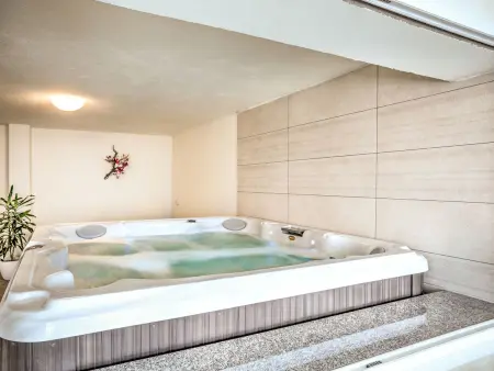 Stana – Maison 7 chambres avec piscine et sauna : photo 24