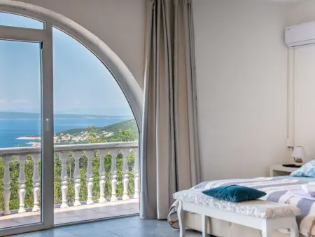 Stana – Maison 7 chambres avec piscine et sauna : photo 26