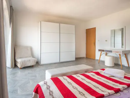 Stana – Maison 7 chambres avec piscine et sauna : photo 42