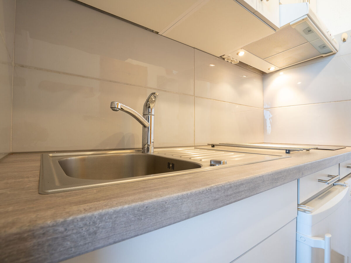 Studio 19 m² aux Ménuires, 8e étage, balcon vallée - Photo 11