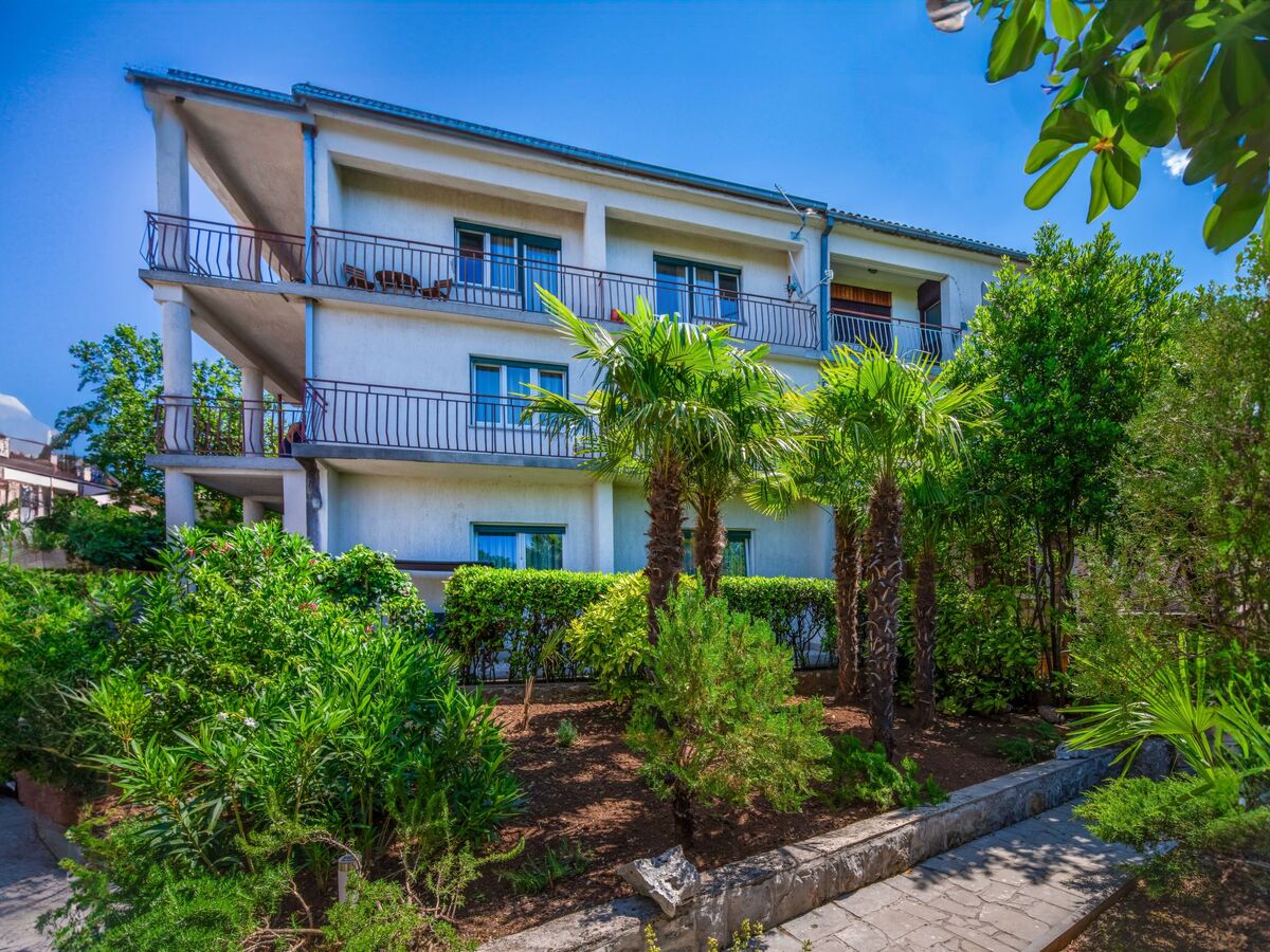 Maison Nera : 3 étages, 12 personnes, 700 m de la mer - Photo 2