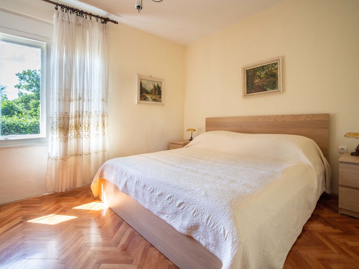 Maison Nera : 3 étages, 12 personnes, 700 m de la mer - Photo 10