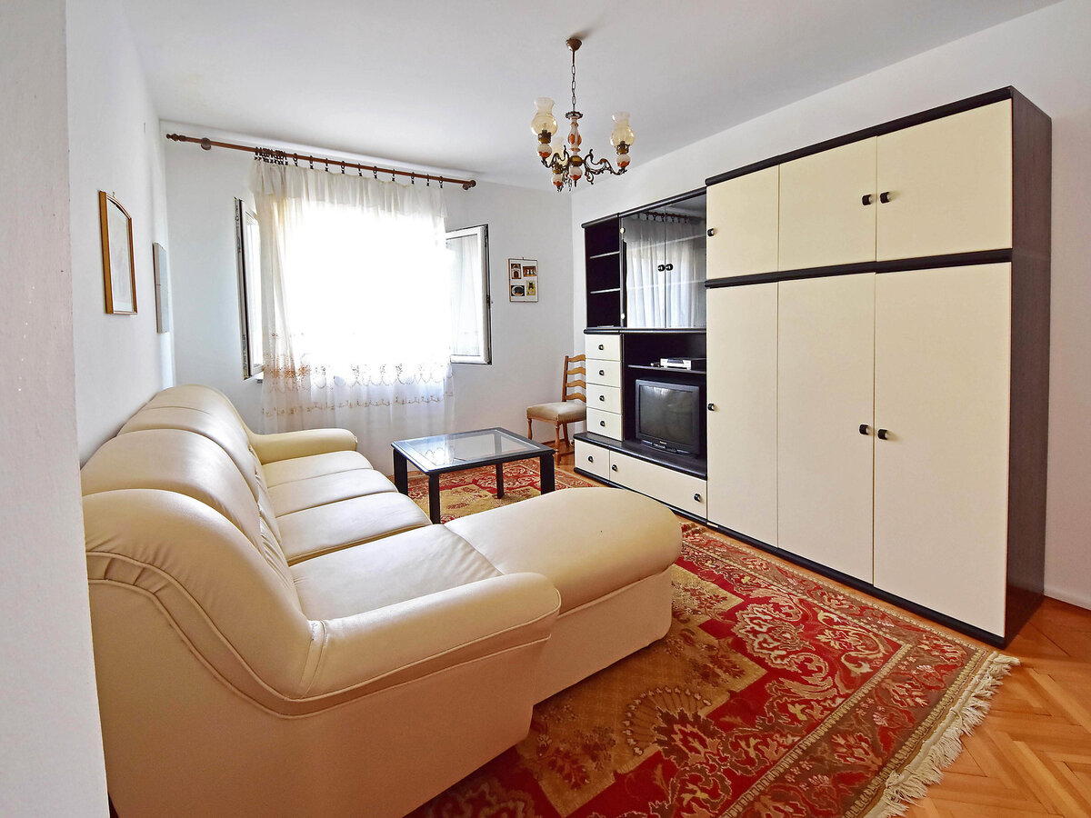 Maison Nera : 3 étages, 12 personnes, 700 m de la mer - Photo 13