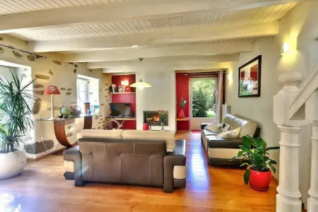 Maison bretonne du 17e siècle à Huelgoat : photo 7