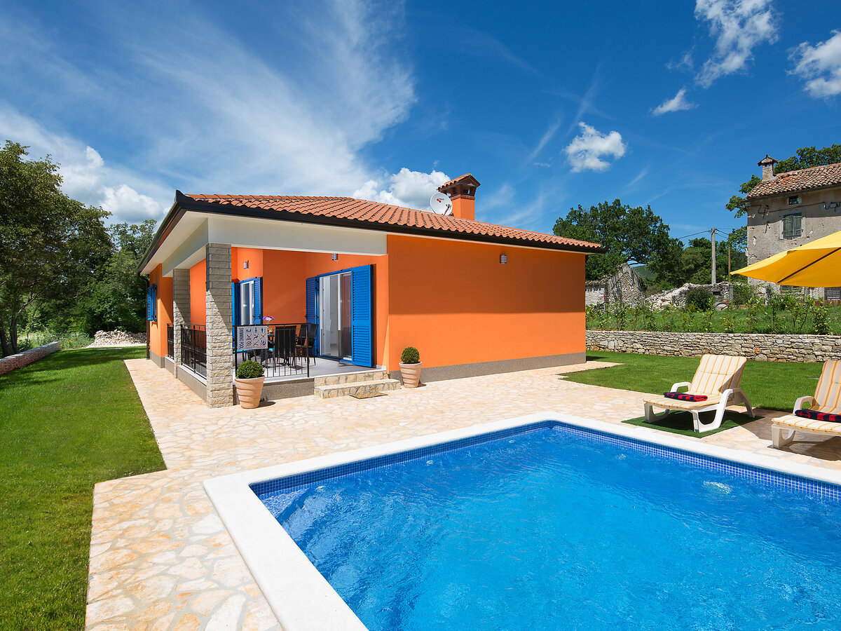 Maison Ana avec piscine privée à Trget - Photo 1