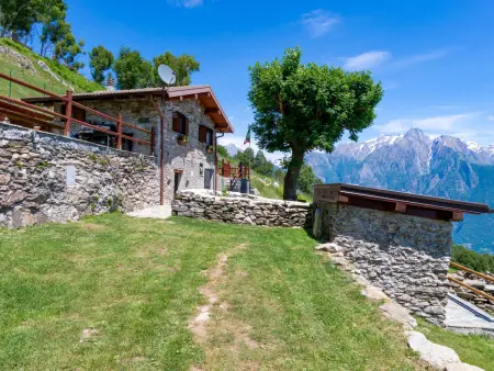 Location maison de vacances à Gera Lario