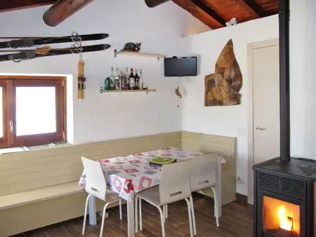 La tana del lupo – Maison rustique à Gera Lario : photo 5