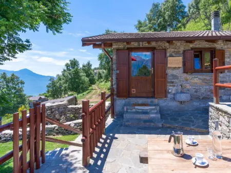 La tana del lupo – Maison rustique à Gera Lario : photo 18