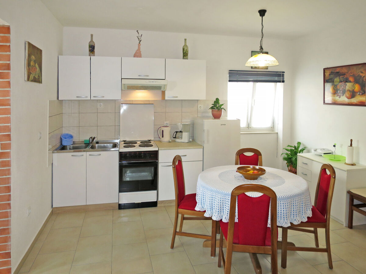 Maison Kapitan à Vinjerac, 3 km de la mer - Photo 8