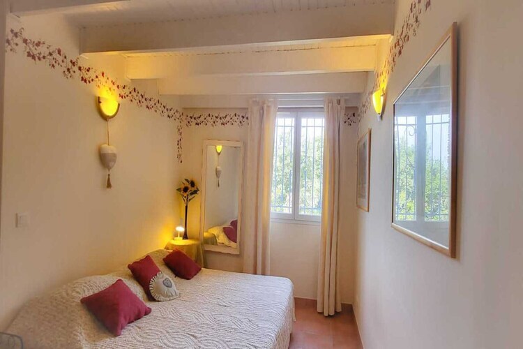 Villa 5 chambres avec piscine privée et jardin clôturé - Photo 12