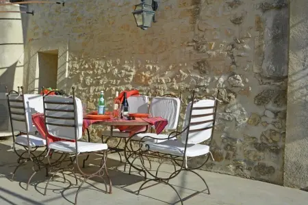 Villa avec piscine et terrasse privée à Saint Mathieu de Tréviers : photo 7