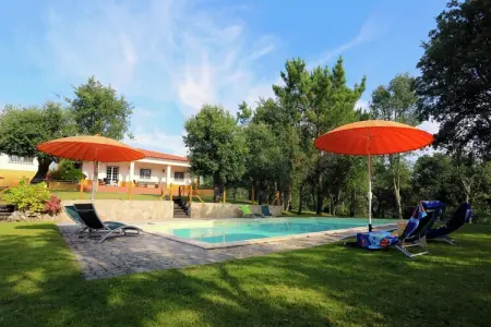 Location villa à Salir de Matos