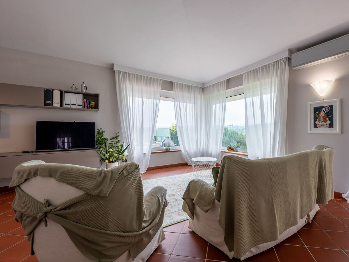 Maison Baroncelli à Barolo, vue sur le château - Photo 7