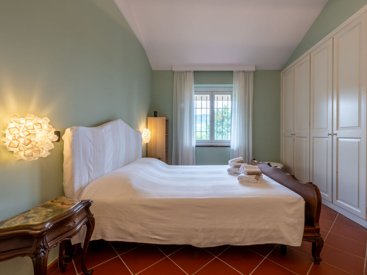 Maison Baroncelli à Barolo, vue sur le château - Photo 15