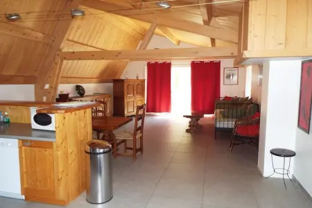 Appartement - La Feniere, Maison à Ardèche près du Château Ventadour - Photo 12